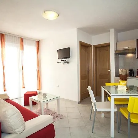 Daire In Zadar With Terrace, Air Conditioning, Wifi, Washing Machine 4141-2