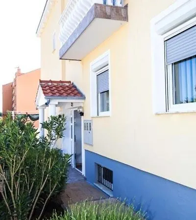In Zadar With Terrace, Air Conditioning, Wifi, Washing Machine 4141-2 *