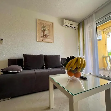 In Zadar With Terrace, Air Conditioning, Wifi, Washing Machine 4141-2 * Zaton