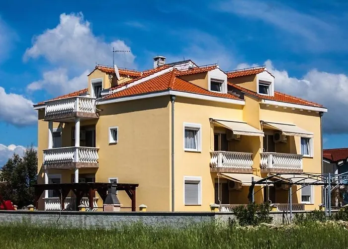 Apartment In Zadar With Terrace, Air Conditioning, Wifi, Washing Machine 4141-2 Zaton (Zadar)