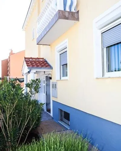 In Zadar With Terrace, Air Conditioning, Wifi, Washing Machine 4141-2 *